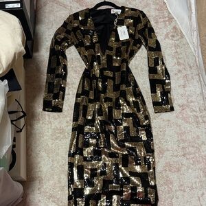 L'ATISTE Black and Gold Geometric Sequin Dress